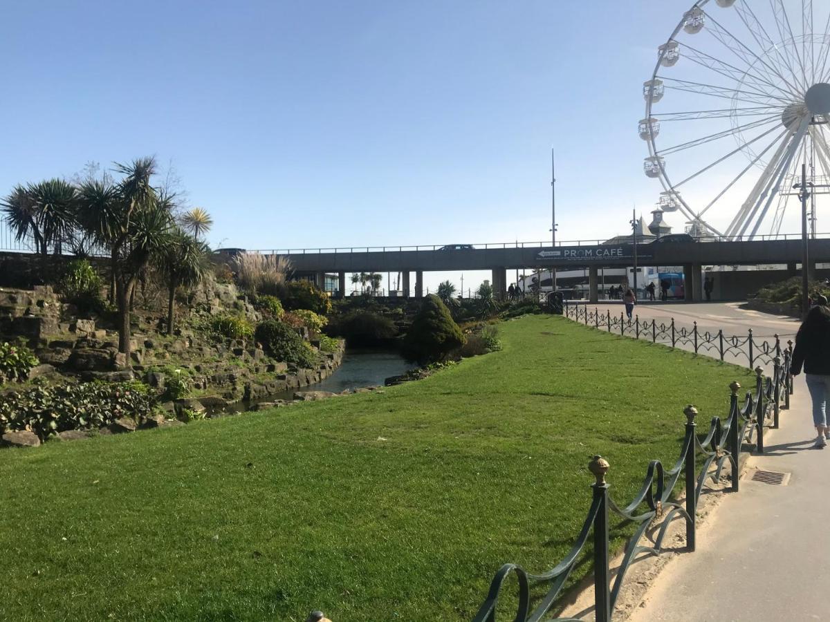 Seaside Living Apartment Bournemouth Bagian luar foto